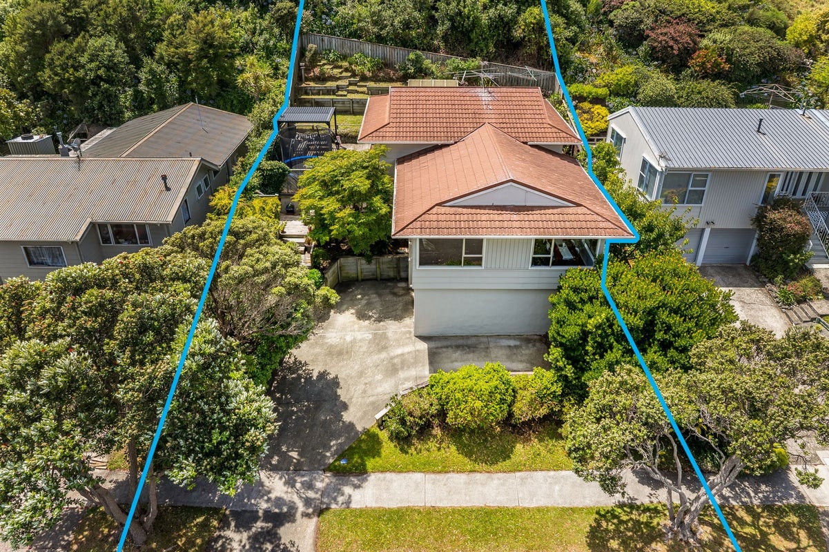 9 Ayton Drive, Whitby, Porirua - Carousel 28