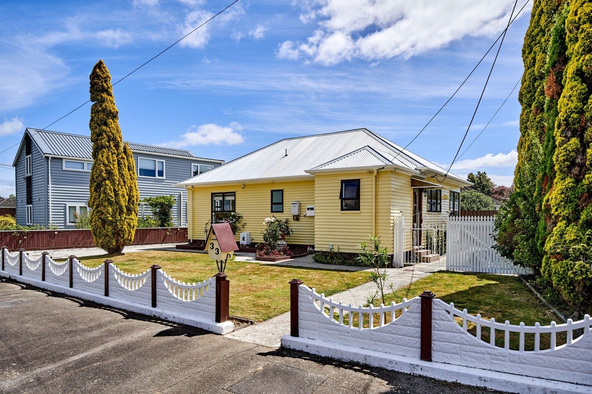 33 Haig Street, Waterloo, Lower Hutt - Carousel 1