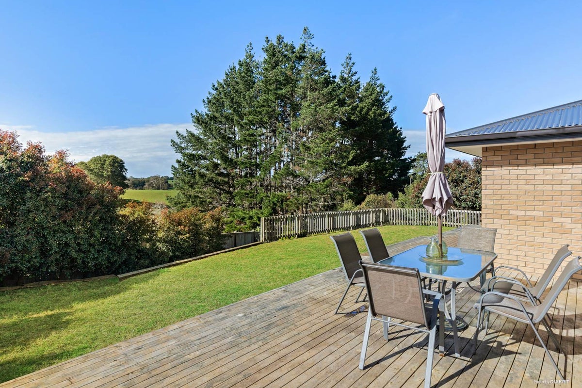 16E Barnaby Road, Tuakau - Carousel 1