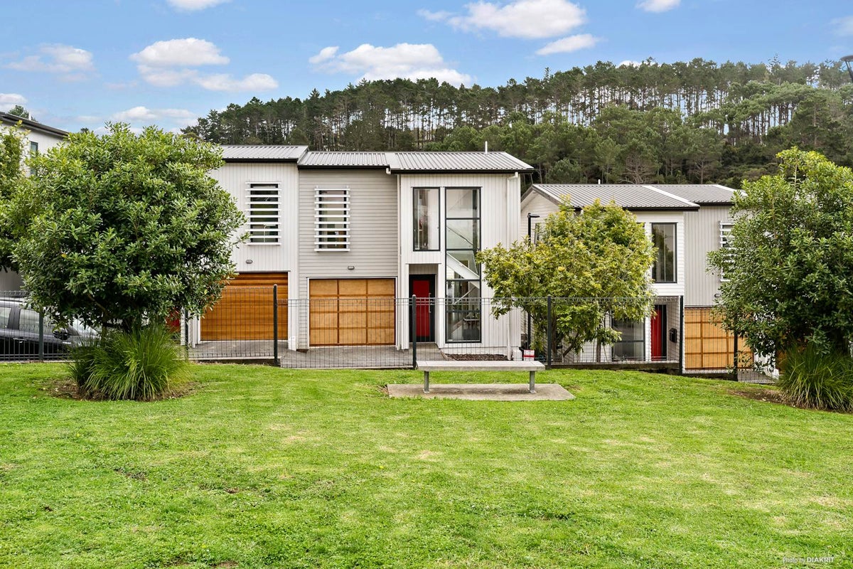 44 Makamaka Lane, Albany Heights, Auckland - Carousel 1