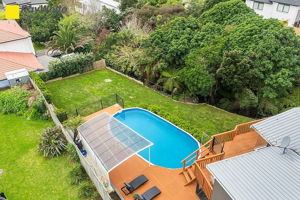 104 Beachlands Road, Beachlands, Auckland - Carousel 2