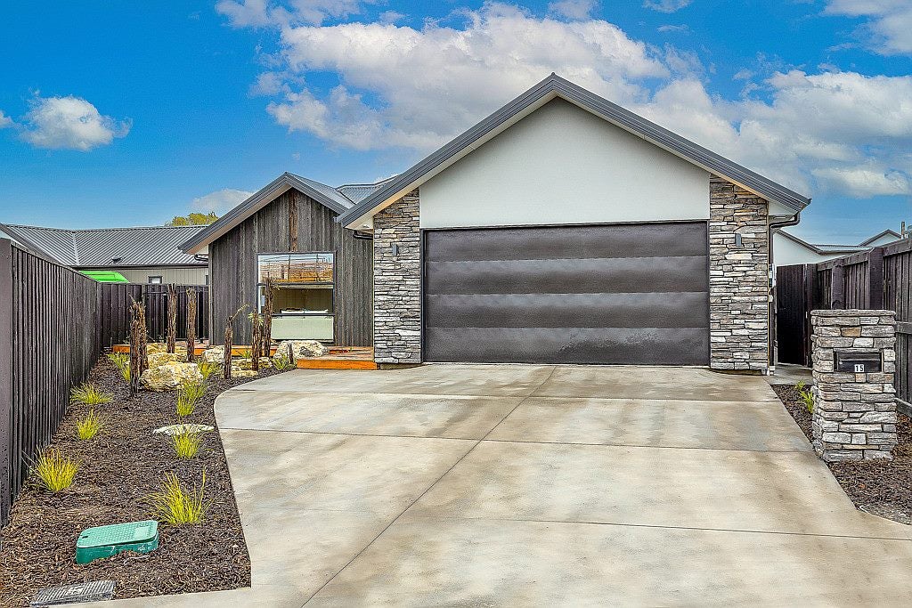15 Reece Place, Marshland, Christchurch - Carousel 2