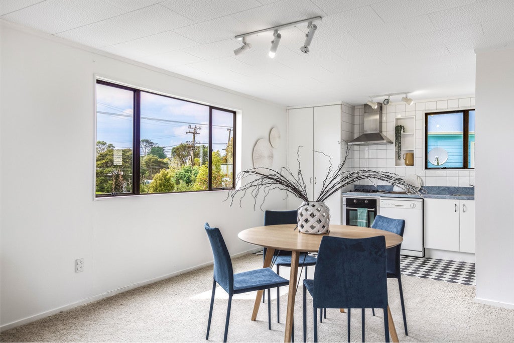 4 Coromandel Road, Oneroa, Waiheke Island - Carousel 22