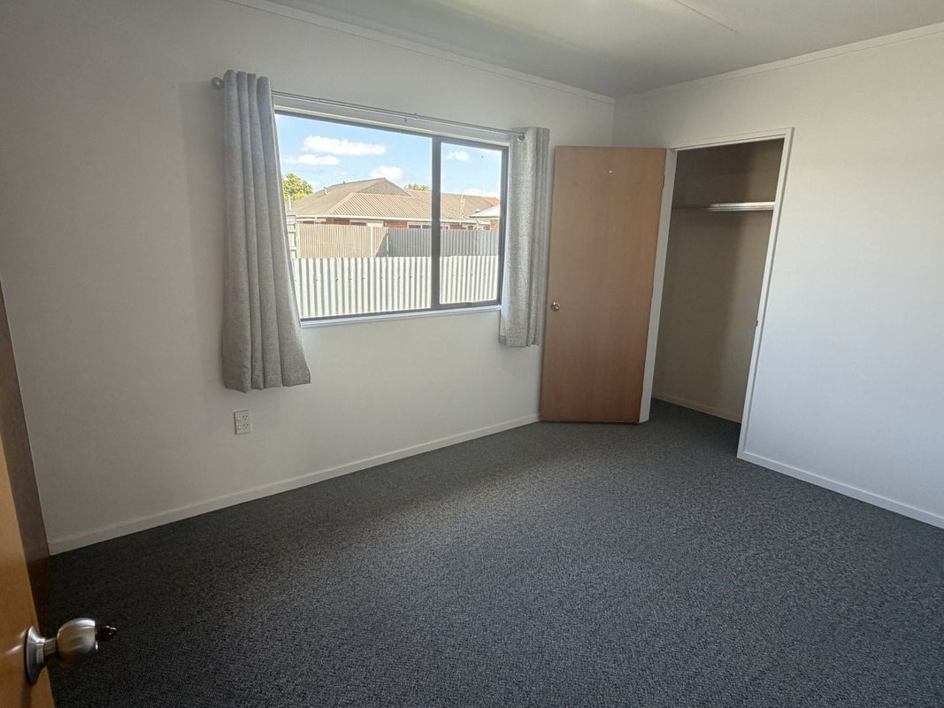 24A Hereford Street, Roslyn, Dunedin - Carousel 19