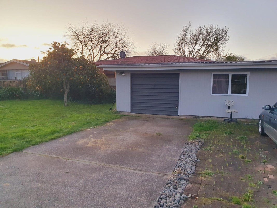 85 Fox Street, Hamilton East, Hamilton - Carousel 10