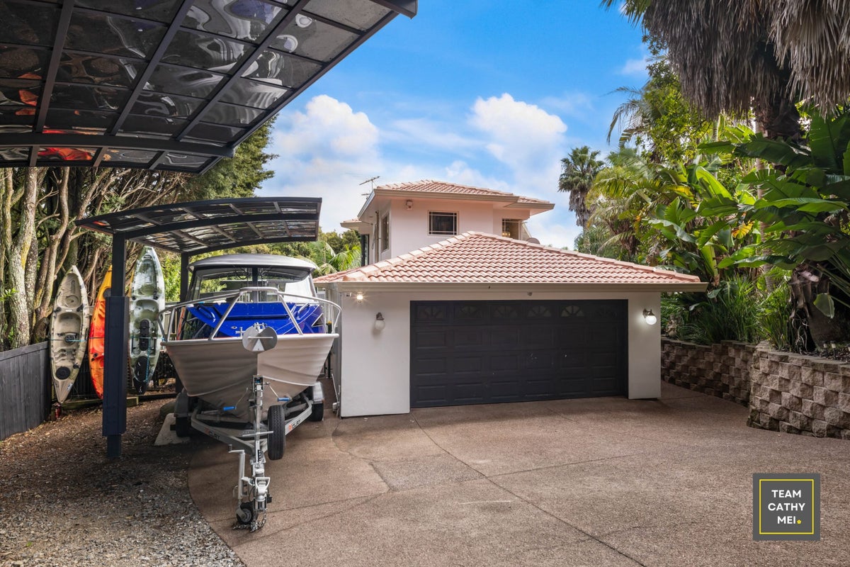 29 Silkwood Grove, Totara Heights, Auckland - Carousel 2