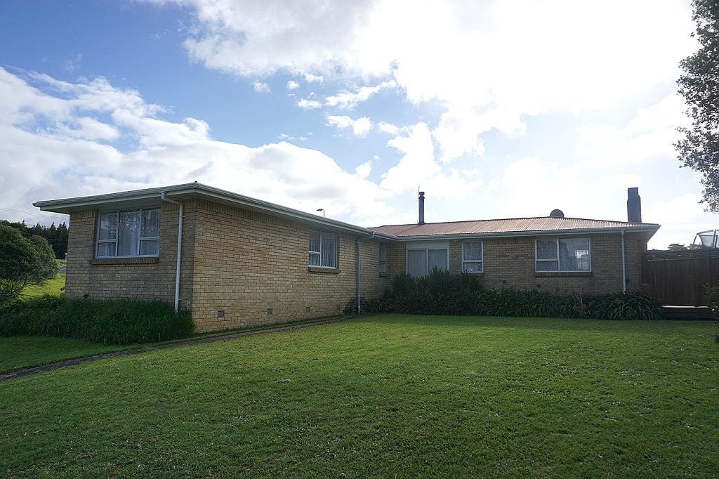 36 Porritt Avenue, Huntly, Huntly - Carousel 1