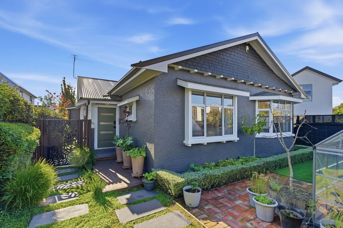 177 St Albans Street, St Albans, Christchurch - Carousel 1