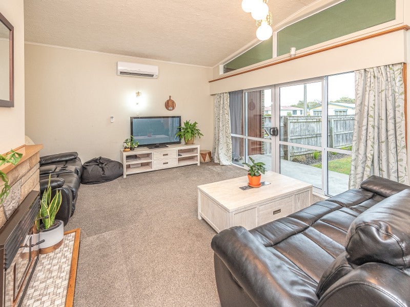 18 Madras Street, Aramoho, Whanganui - Carousel 2