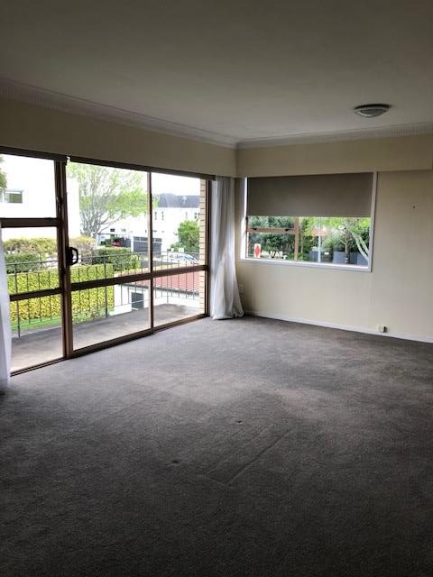 4/21 Vale Road, St Heliers, Auckland - Carousel 1