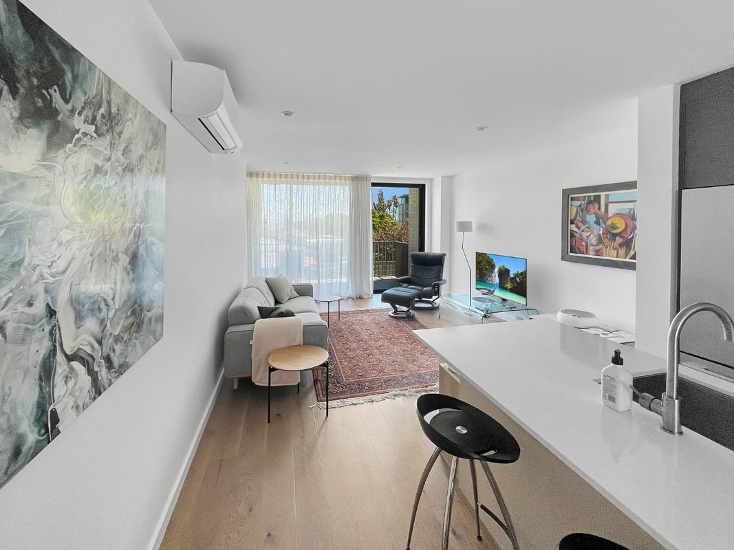 2/245 Kepa Road, Mission Bay, Auckland - Carousel 1