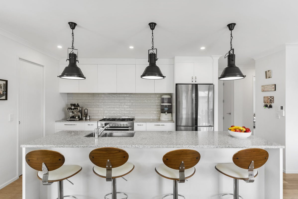 31 Karo Road, Beachlands, Auckland - Carousel 2