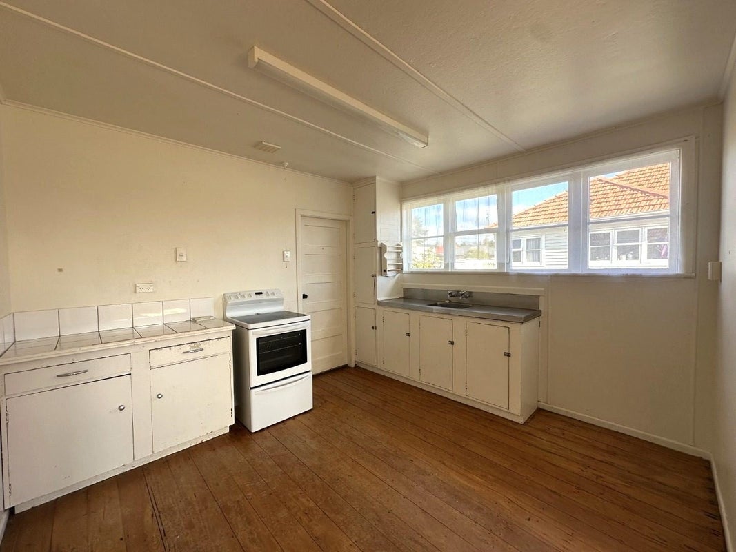91 Clinkard Avenue, Glenholme, Rotorua - Carousel 2