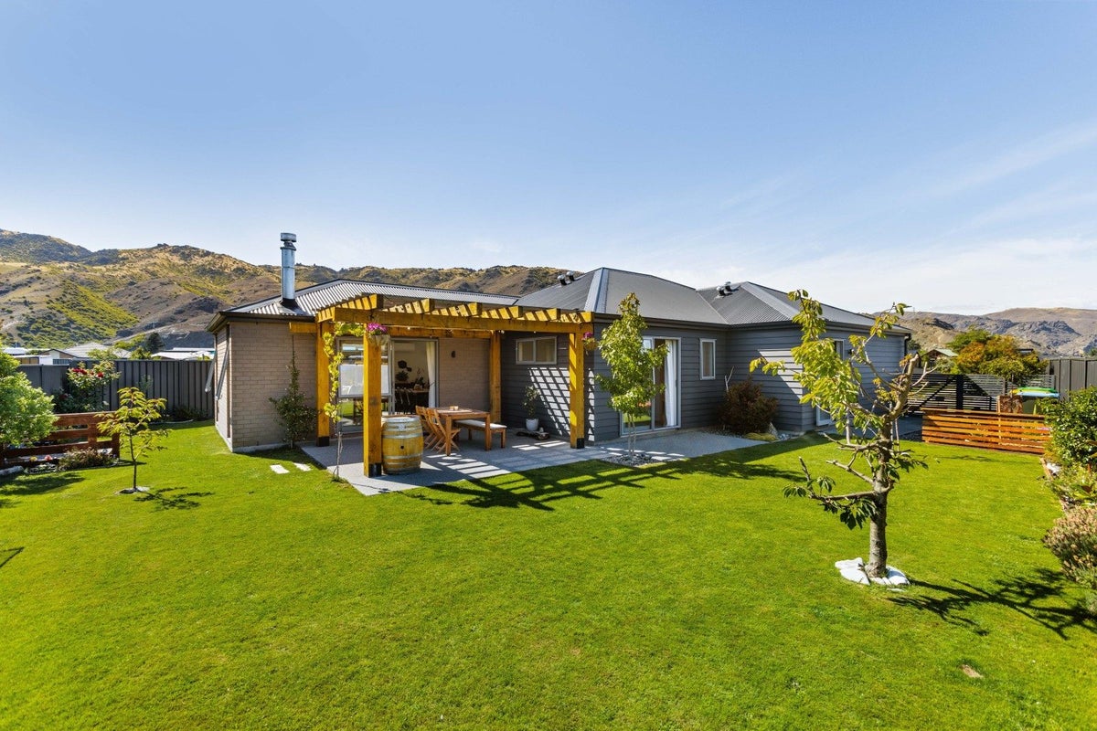 11 Guano Crescent, Cromwell, Cromwell - Carousel 1