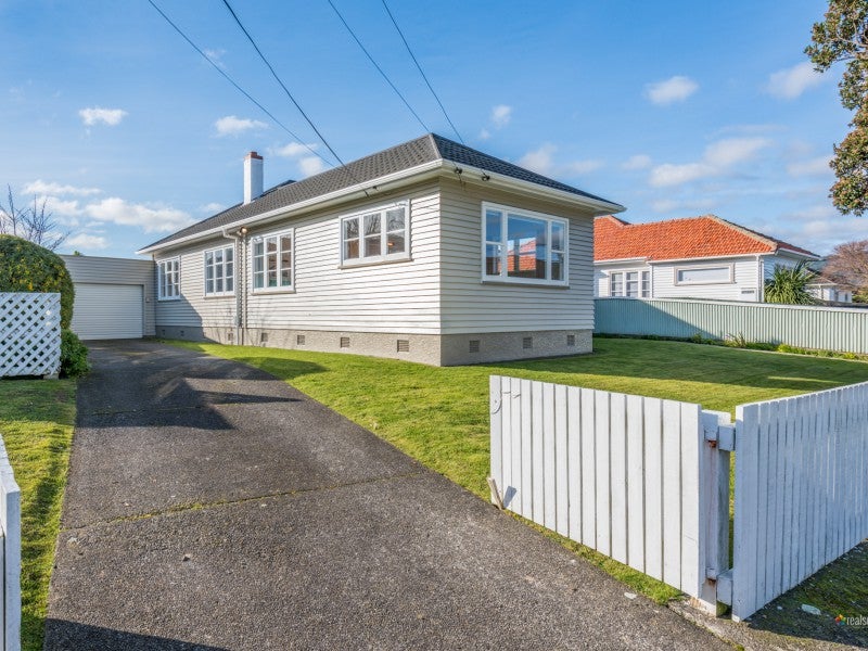 32 Gadsby Street, Avalon, Lower Hutt - Carousel 18