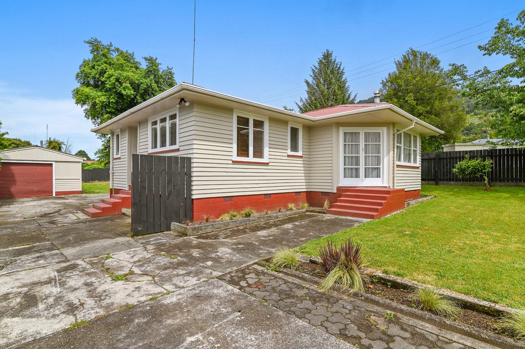 34 Thomas Crescent, Western Heights, Rotorua - Carousel 1