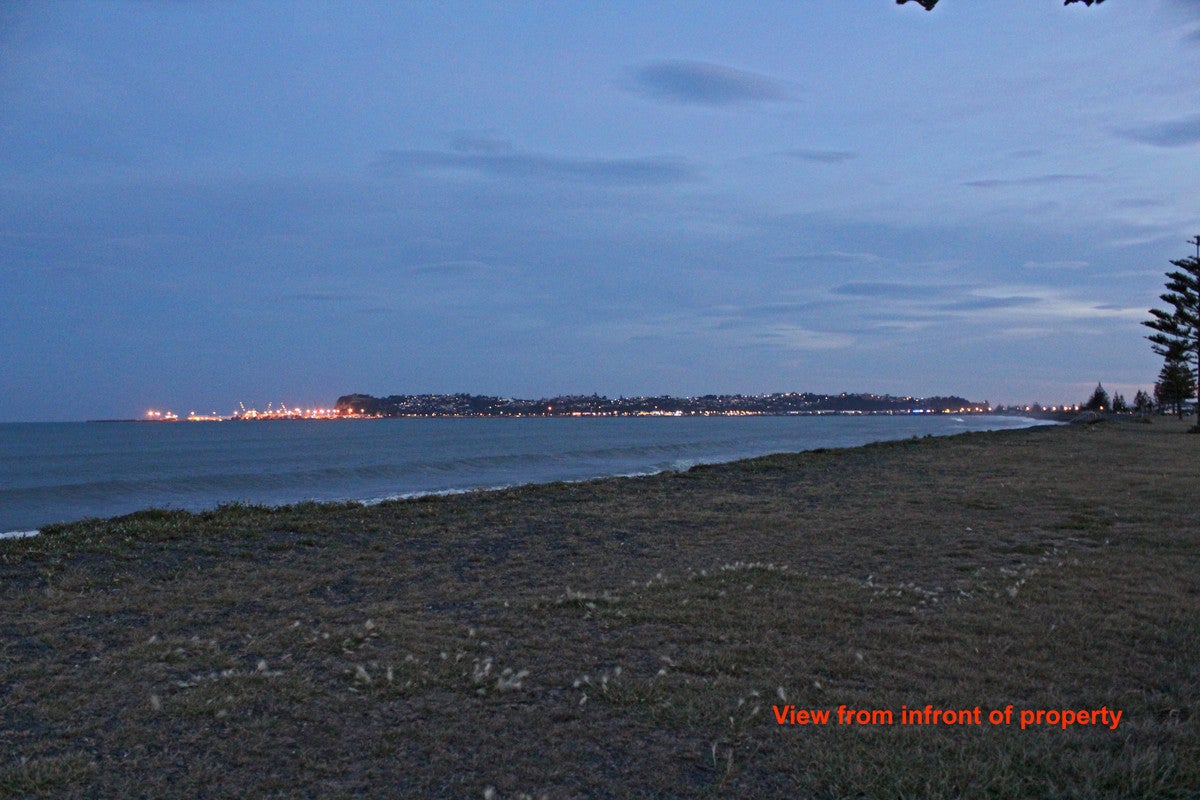 96 The Esplanade, Westshore, Napier - Carousel 29