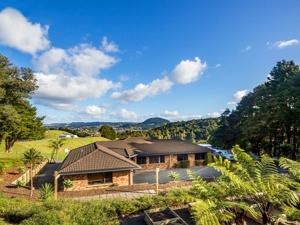 363 Vinegar Hill Road, Kamo - Carousel 2