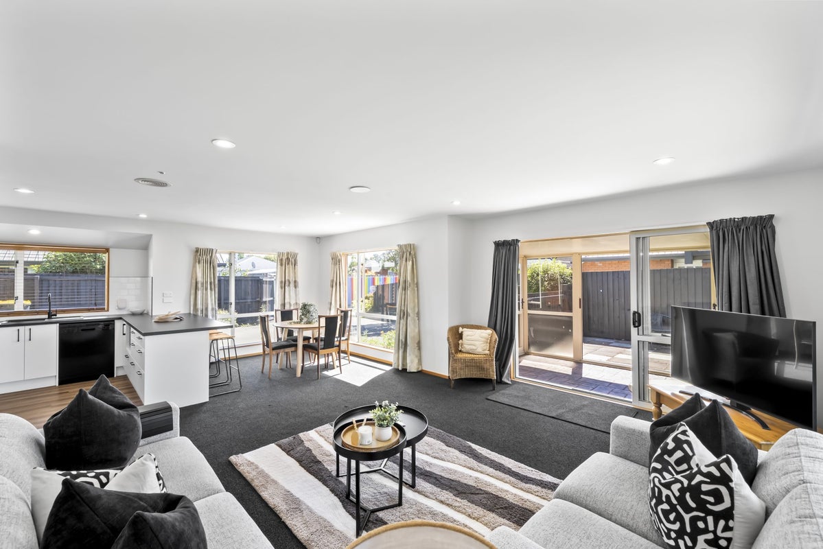 40B Quinns Road, Shirley, Christchurch - Carousel 1