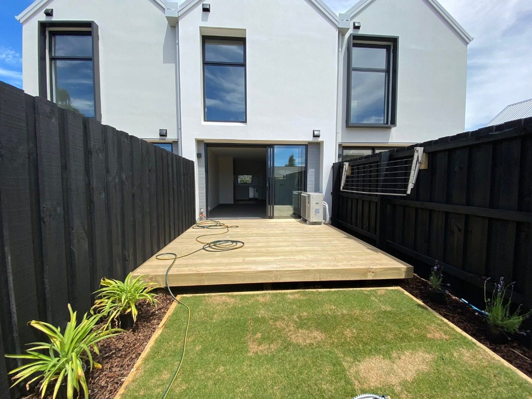 39 Charles Street, Waltham, Christchurch - Carousel 2