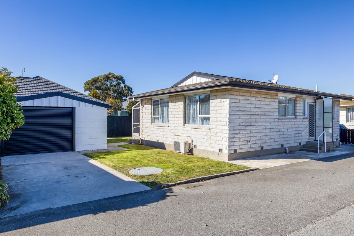 2/443B Main South Road, Hornby, Christchurch - Carousel 1