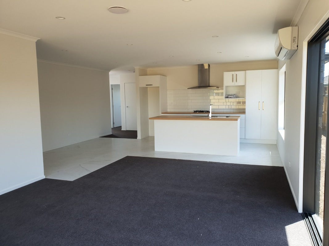 54 Tramway Road, Ruakura, Hamilton - Carousel 2