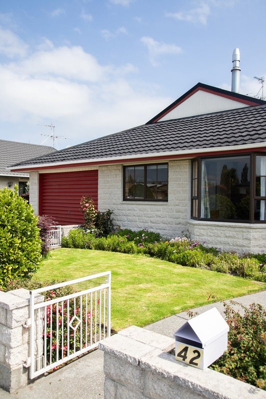 42 Wellington Street, Hampstead, Ashburton - Carousel 14