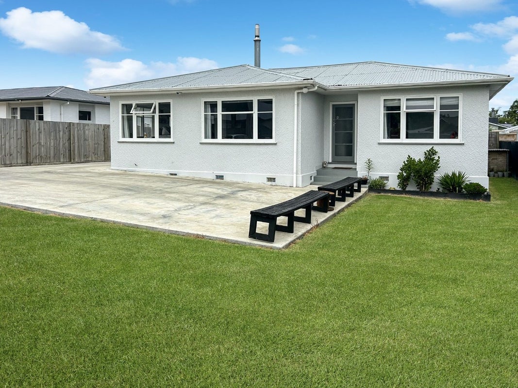 84 Totara Street, Lansdowne, Masterton - Carousel 1