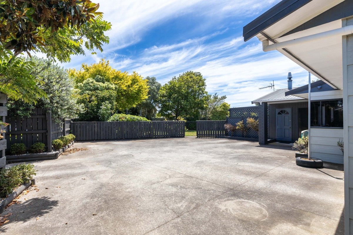 11A Jade Place, Bell Block, New Plymouth - Carousel 2