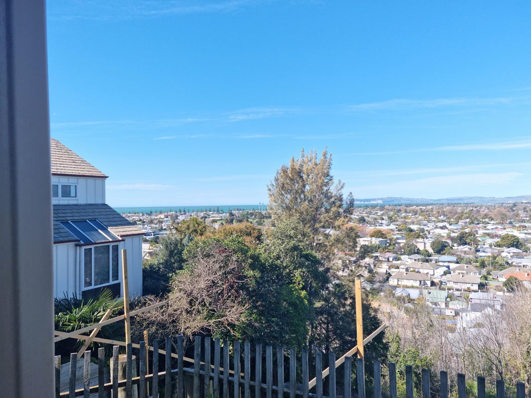 27A Enfield Road, Hospital Hill, Napier - Carousel 2