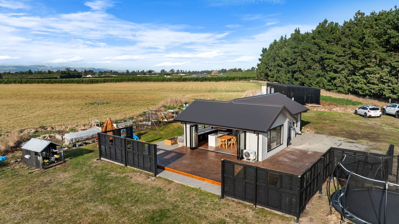 597 Maddisons Road, Christchurch - Carousel 2