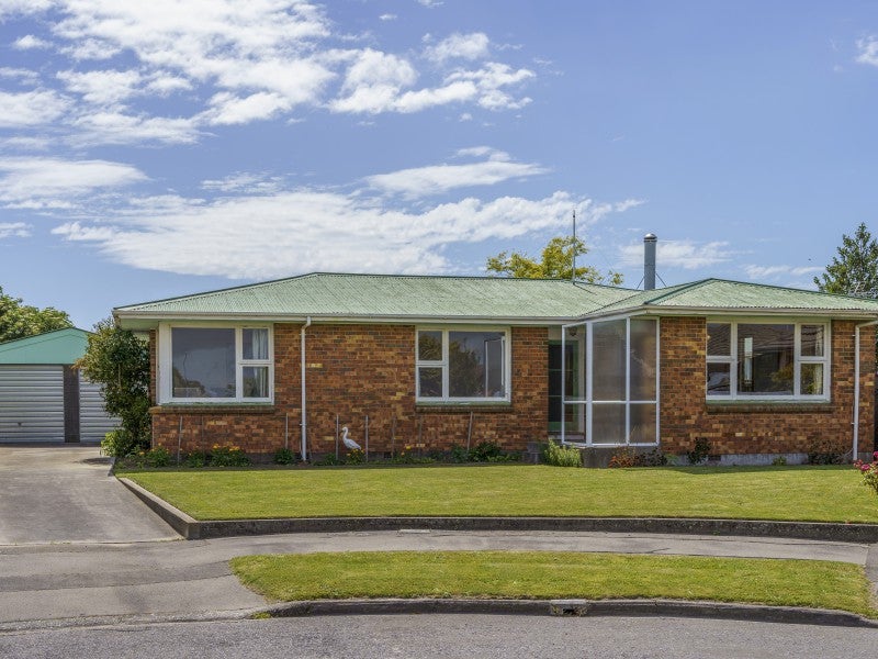 11 Martell Place, Hoon Hay, Christchurch - Carousel 1