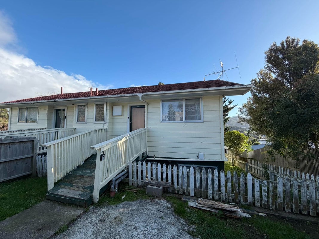34B Arawhata Street, Ranui, Porirua - Carousel 1