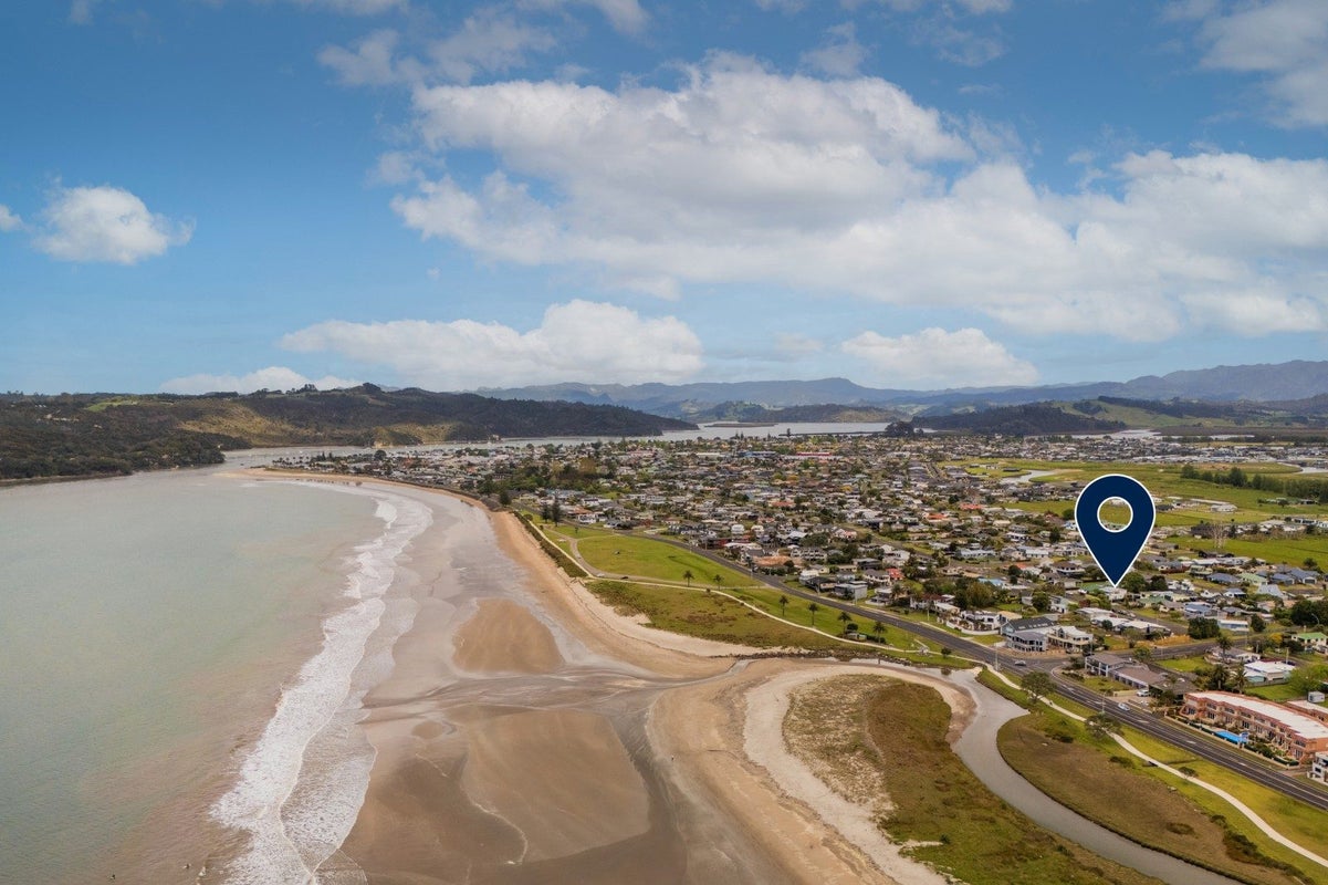 246 Cook Drive, Whitianga, Whitianga - Carousel 2