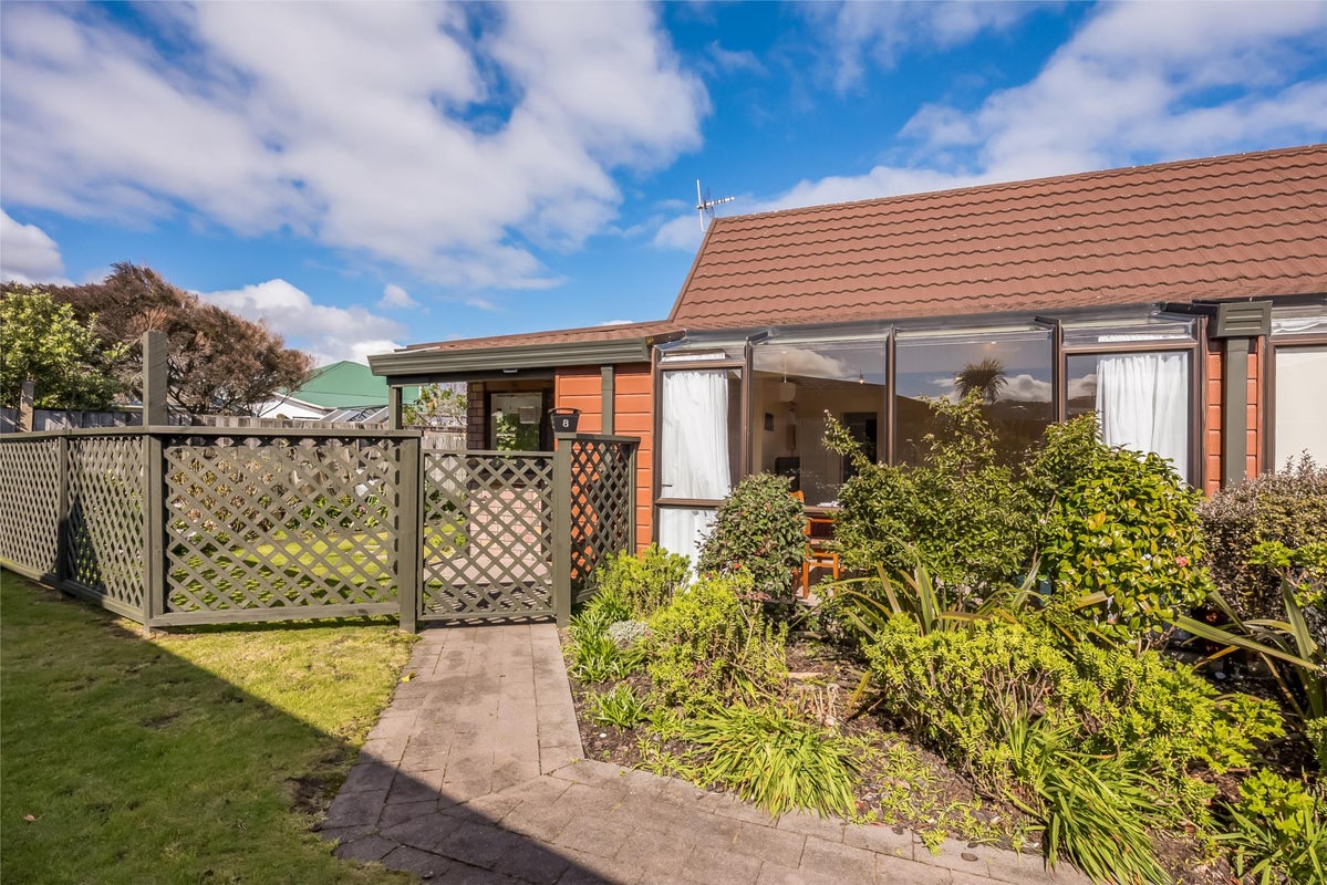 8/18 King Street, Petone, Lower Hutt - Carousel 14