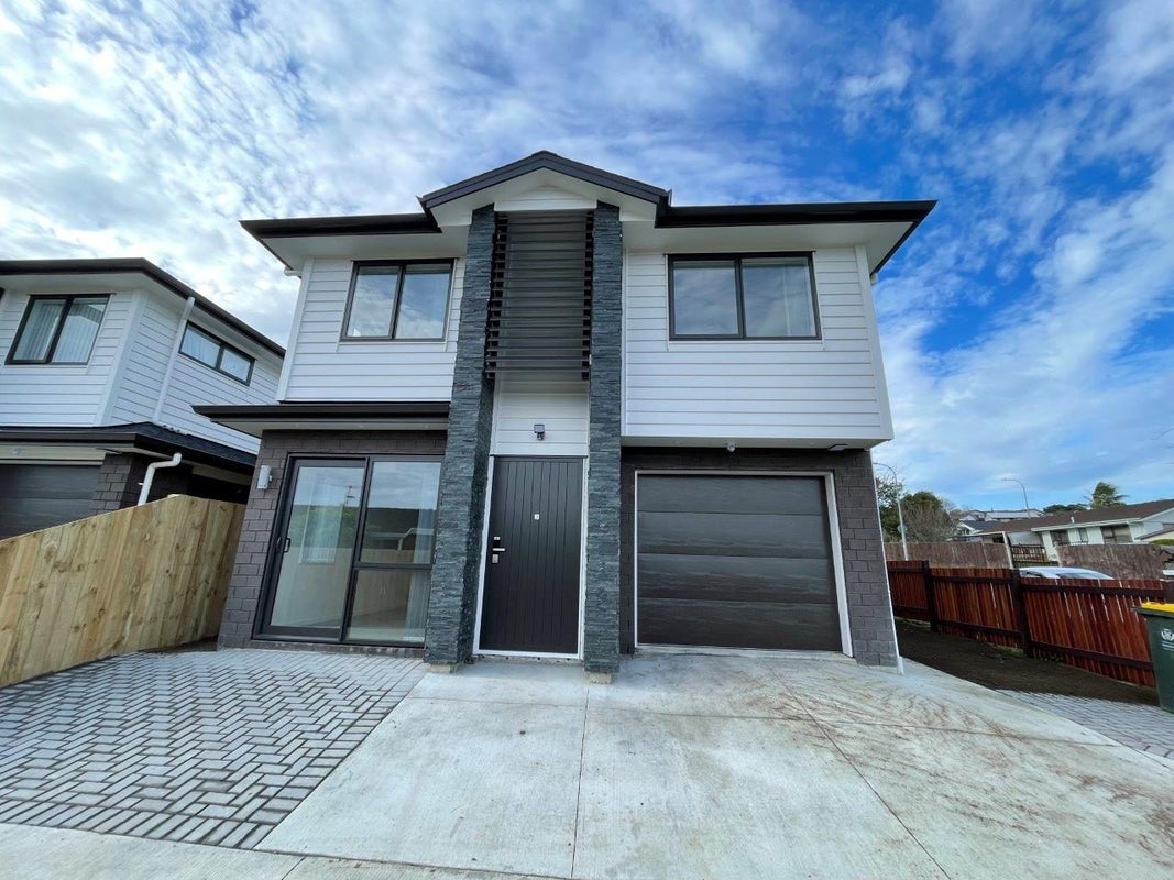 3A De Quincey Terrace, Highland Park, Auckland - Carousel 1
