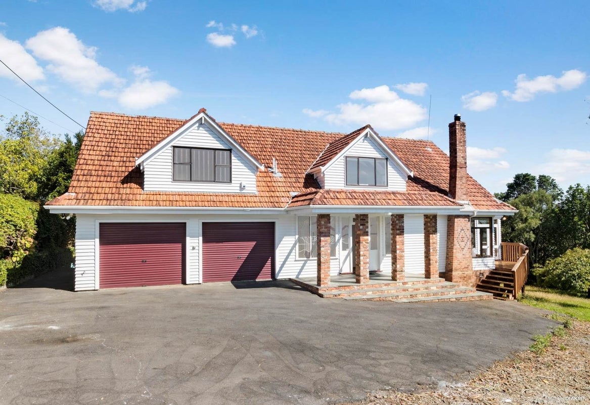 310 Glengarry Road, Glen Eden, Auckland - Carousel 2