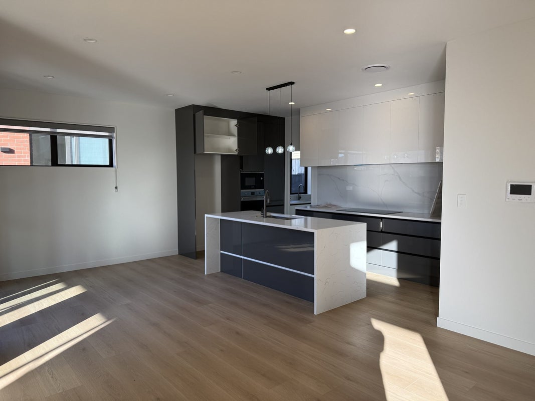 120 Taylor Street, Blockhouse Bay, Auckland - Carousel 2
