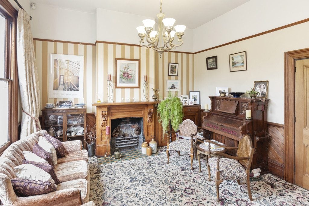 1/123 Studholme Street, Somerfield, Christchurch - Carousel 2