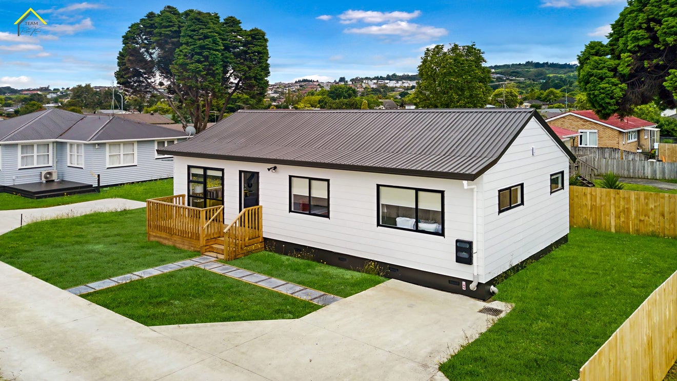 12 McEntee Street, Papakura, Papakura - Carousel 2