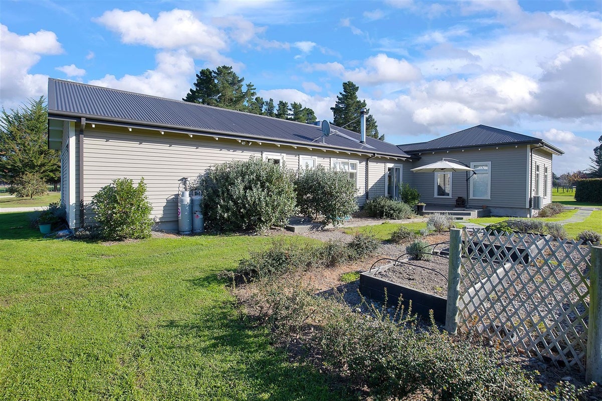 562 No 10 Road, Swannanoa, Rangiora - Carousel 35