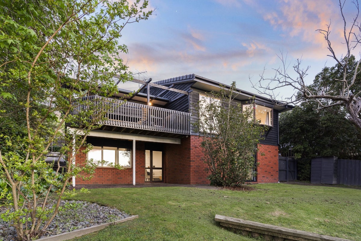 31 Kenmure Avenue, Forrest Hill, Auckland - Carousel 15