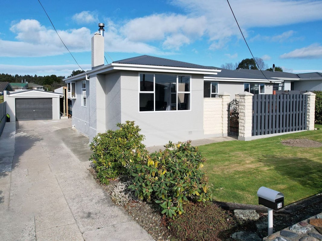 56 Glendale Crescent, Holmes Hill, Oamaru - Carousel 1