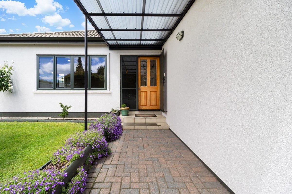 18 Devon Street, Glenholme, Rotorua - Carousel 2