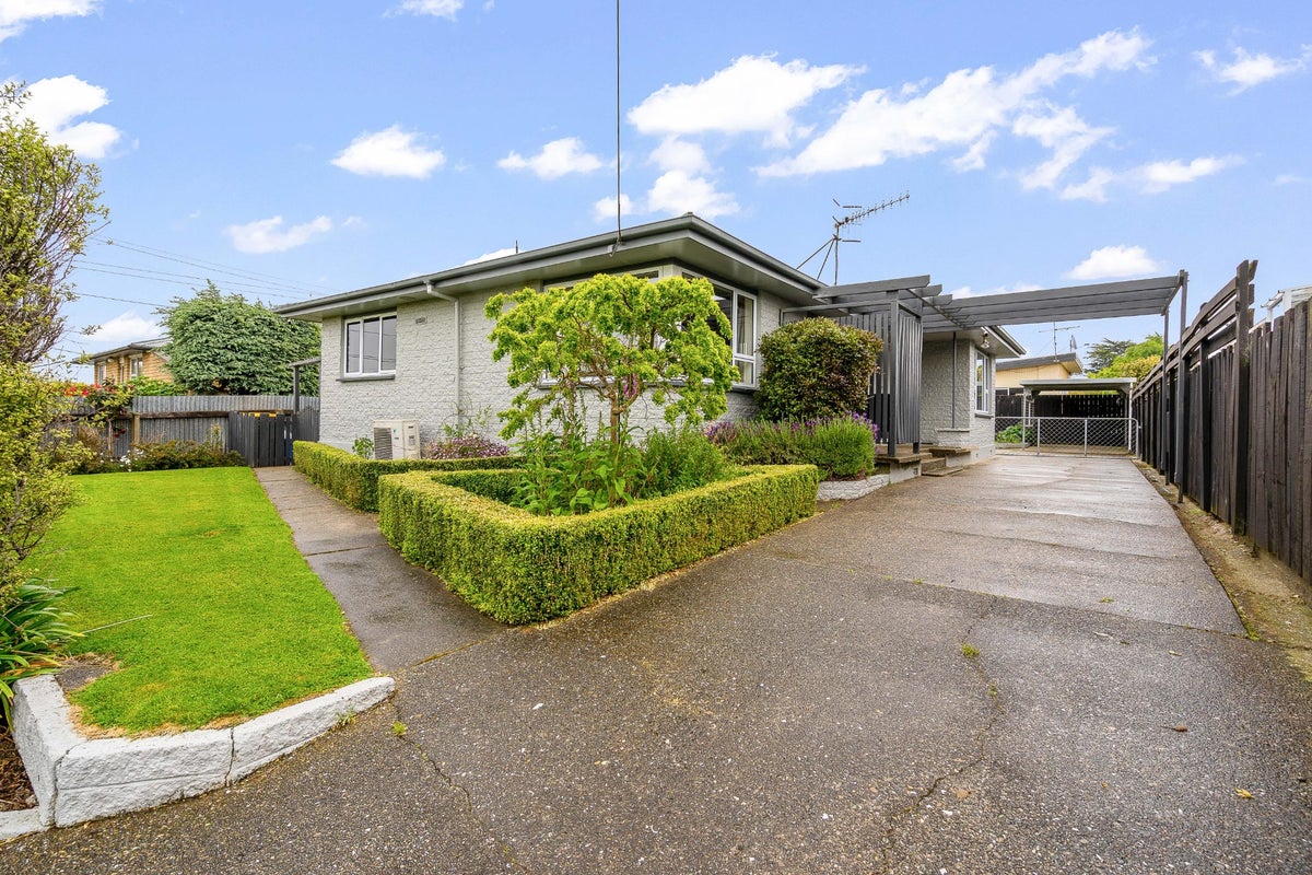 86 Paterson Street, Grasmere, Invercargill - Carousel 1