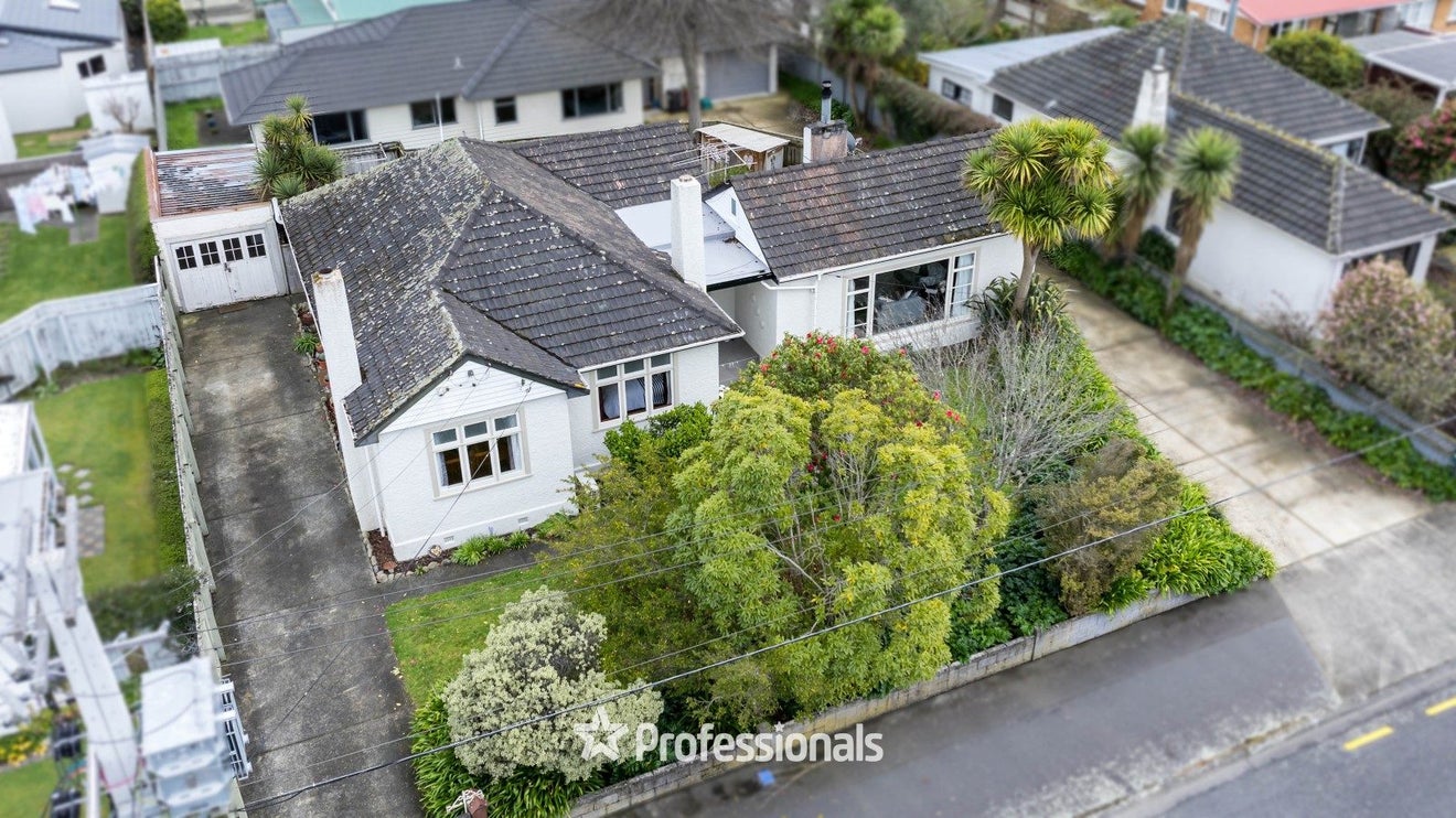 21 Exchange Street, Ebdentown, Upper Hutt - Carousel 27