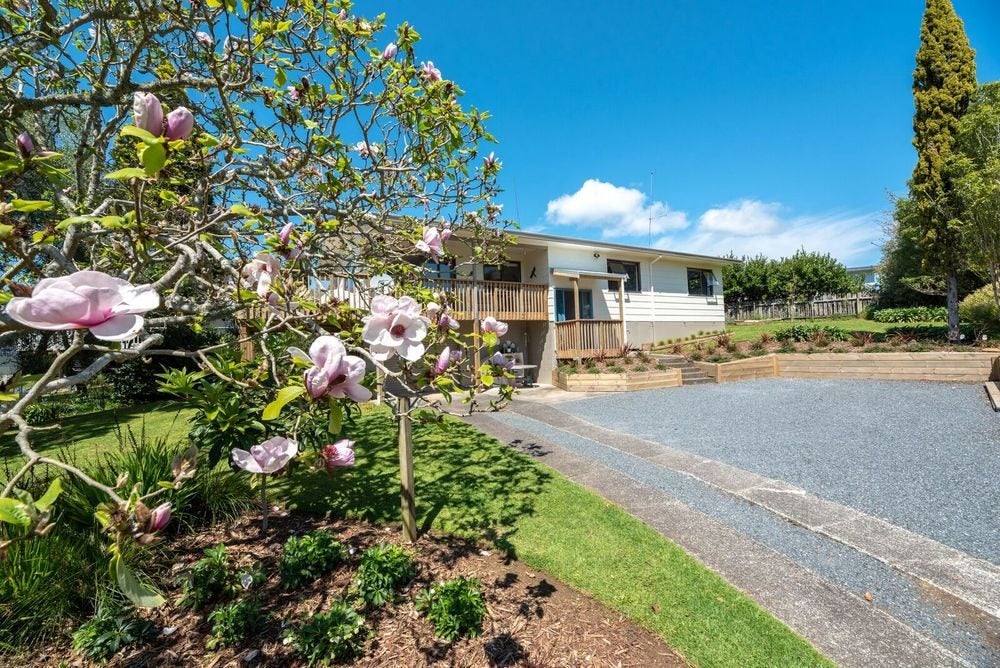 84 Hone Heke Road, Kerikeri, Kerikeri - Carousel 2