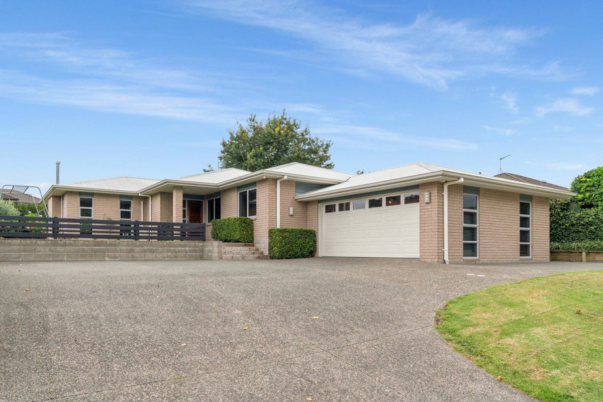 5 Condor Drive, Pyes Pa, Tauranga - Carousel 27
