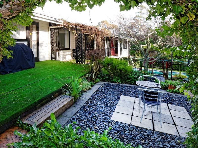 27 Atkinson Road, Titirangi, Auckland - Carousel 2