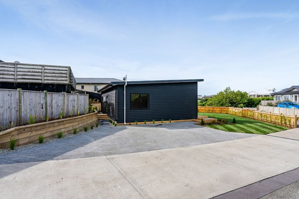40D Dillon Drive, Bell Block, New Plymouth - Carousel 11
